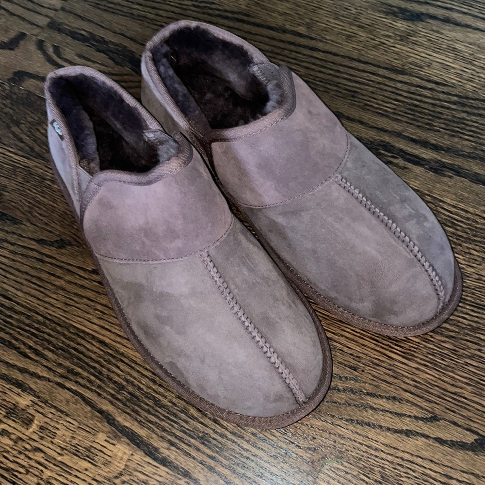 UGG Men’s Leisure Slip-On slippers